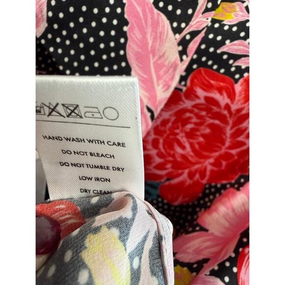 Tell Your Friends Long Sleeve Shirt Button Up Alicia Print Silk Women's XS New - Picture 16 of 16